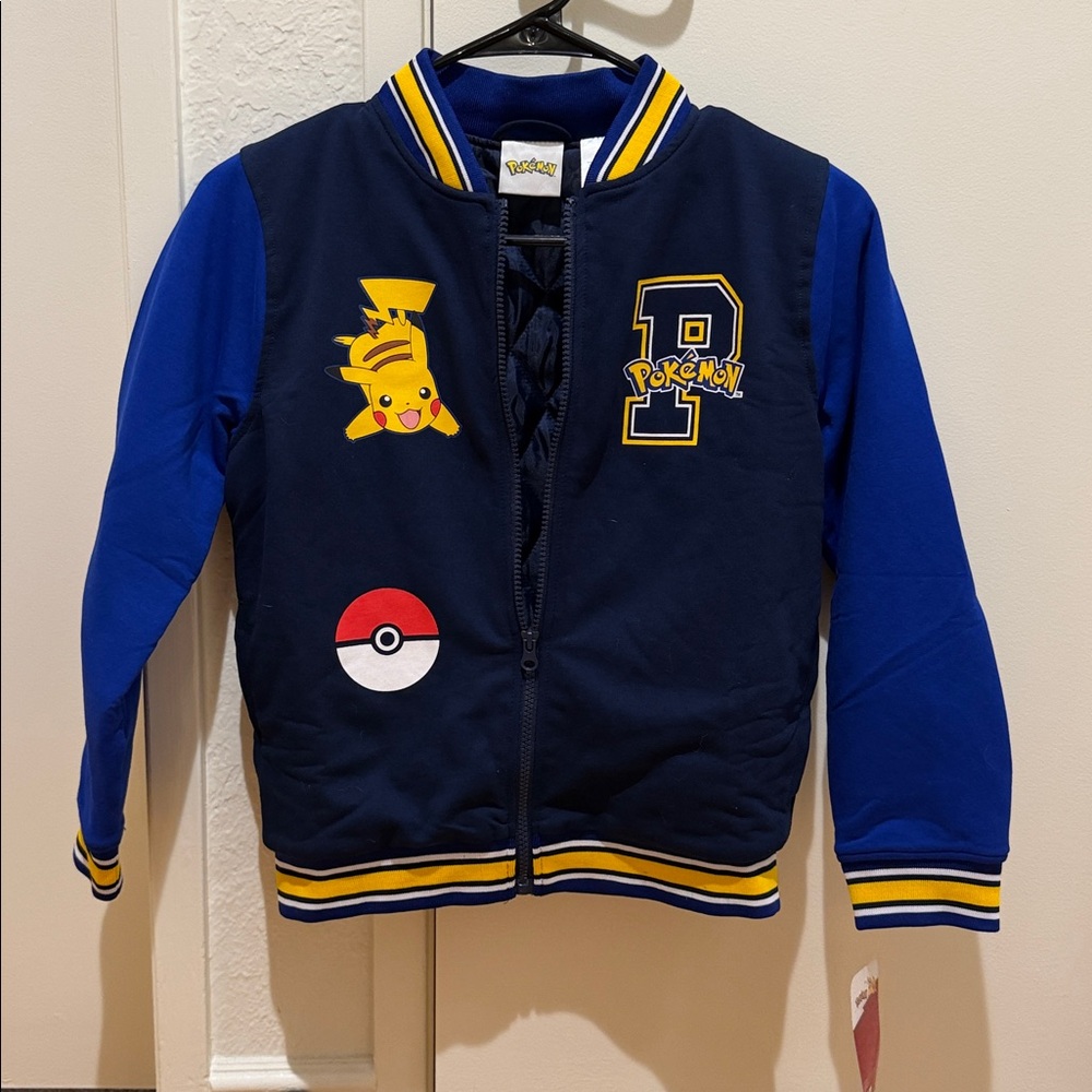 Boys Size 7/8 Pokémon Blue and Yellow Jacket